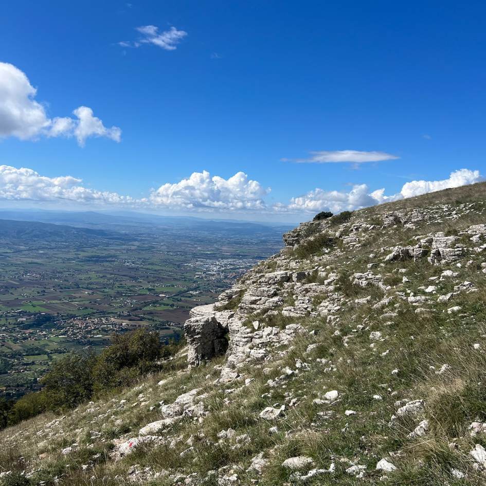 Il Monte Subasio con vista su Assisi - immagine 6